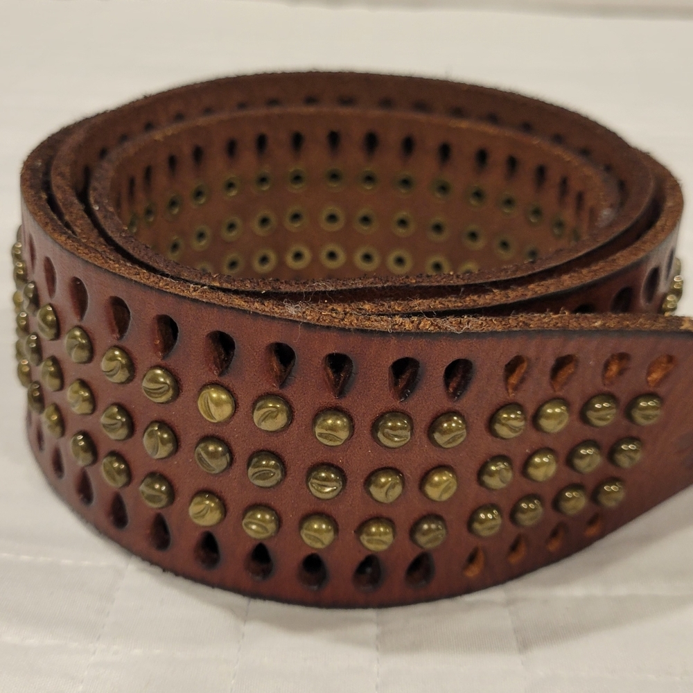PATRICIA NASH "Happy" Tan Leather Crossbody Studded Guitar Strap